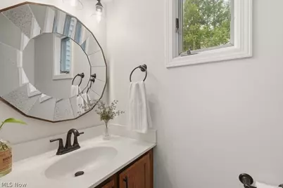 1180 Garman Road, Akron, OH 44313 - Photo 19