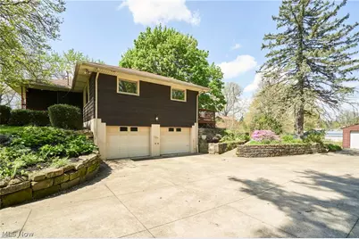 647 Killian Road, Coventry, OH 44319 - Photo 3