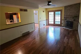 879 Hampton Ridge Dr, Akron, OH 44313 - Photo 11