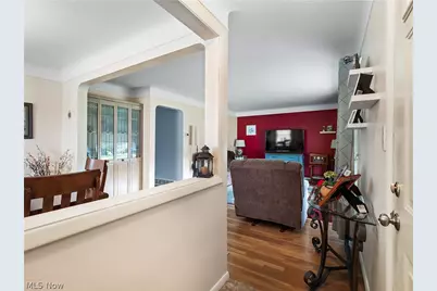 12305 Eastwood Boulevard, Garfield Heights, OH 44125 - Photo 7