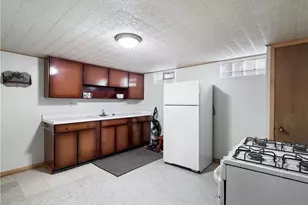 12305 Eastwood Blvd, Garfield Heights, OH 44125 - Photo 29