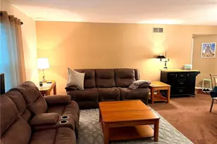 6799 Tippecanoe Rd, Canfield, OH 44406 - Photo 3
