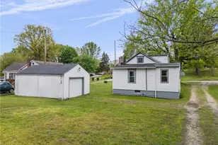 671 Fairview Ave, Barberton, OH 44203 - Photo 11