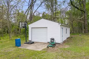 671 Fairview Ave, Barberton, OH 44203 - Photo 9