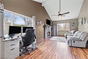 565 Perry Rd, Tallmadge, OH 44278 - Photo 17