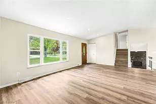 913 Sherwood Dr, Macedonia, OH 44056 - Photo 9