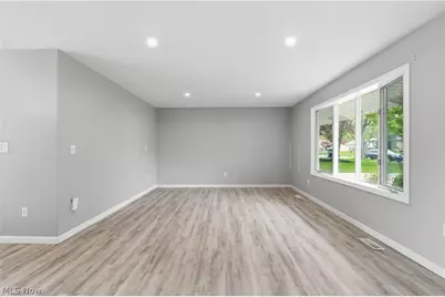 8139 Yorkshire Drive, Mentor, OH 44060 - Photo 7