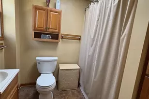 1805 Manchester Rd, Akron, OH 44314 - Photo 9