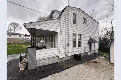 1805 Manchester Road, Akron, OH 44314 - Photo 5