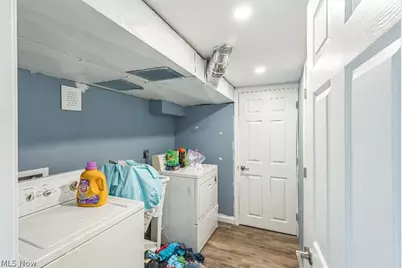 7185 Maple Street, Mentor, OH 44060 - Photo 17