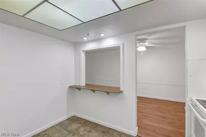 22701 Center Ridge Road #212, Rocky River, OH 44116 - Photo 33