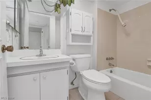 22701 Center Ridge Rd, Rocky River, OH 44116 - Photo 17