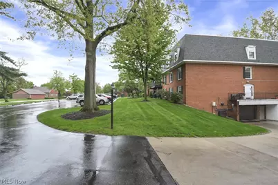 22701 Center Ridge Road #212, Rocky River, OH 44116 - Photo 41