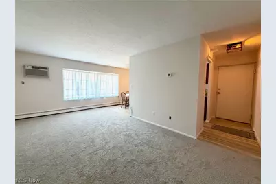 31622 N Marginal Drive #B-105, Willowick, OH 44095 - Photo 7