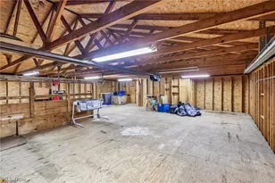 6293 Brookmere Dr, Parma Heights, OH 44130 - Photo 33