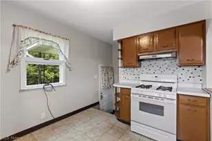 1210 Virginia, Martins Ferry, OH 43935 - Photo 11