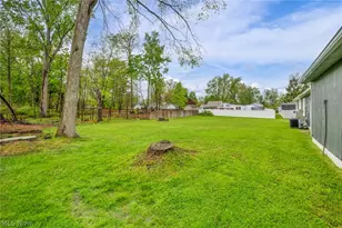 7476 Pinehurst Dr, Mentor on the Lake, OH 44060 - Photo 29