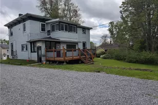 8217 Park Ave, Garrettsville, OH 44231 - Photo 3
