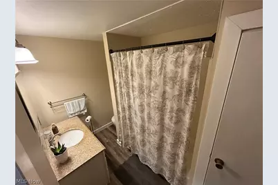 8772 Lake Shore Boulevard, Mentor, OH 44060 - Photo 23