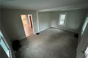 8772 Lakeshore Blvd, Mentor, OH 44060 - Photo 13