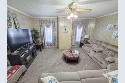 380 E Main Street, East Palestine, OH 44413 - Photo 13