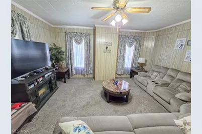 380 E Main Street, East Palestine, OH 44413 - Photo 11
