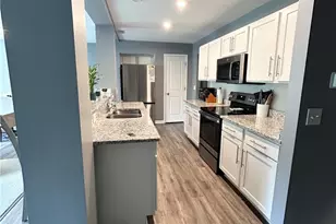 756 Hazelwood Dr, Vermilion, OH 44089 - Photo 11