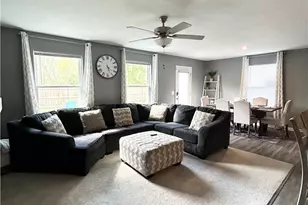 756 Hazelwood Dr, Vermilion, OH 44089 - Photo 11