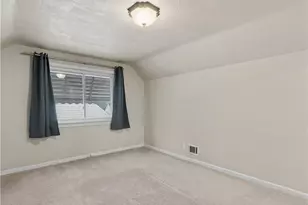 6932 Greenleaf Ave, Parma Heights, OH 44130 - Photo 21