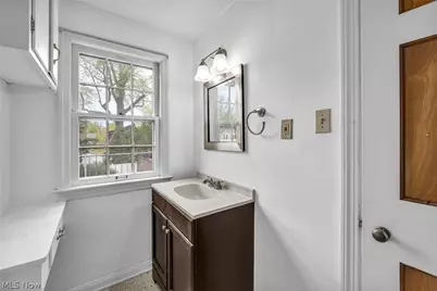 91 E 212th Street, Euclid, OH 44123 - Photo 29
