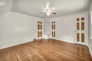 91 E 212th St, Euclid, OH 44123 - Photo 25