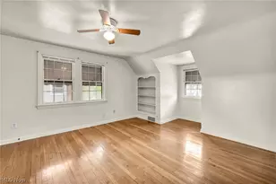 91 E 212th St, Euclid, OH 44123 - Photo 23