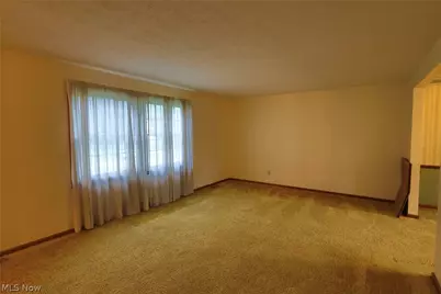 1821 Hiram Street, Louisville, OH 44641 - Photo 13