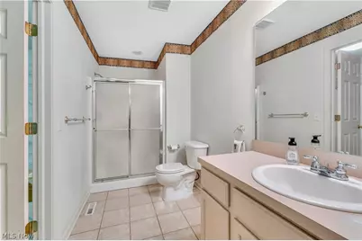 144 Royal Troon Drive SE, Warren, OH 44484 - Photo 33