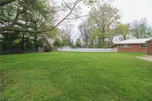 7854 Lee Run Rd, Poland, OH 44514 - Photo 5