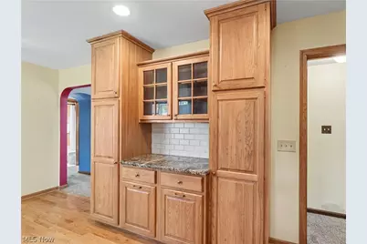 717 Columbia Avenue, Akron, OH 44310 - Photo 11