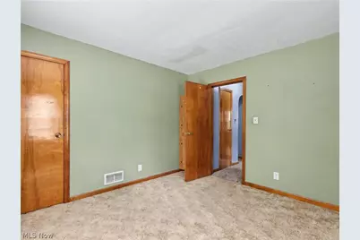 717 Columbia Avenue, Akron, OH 44310 - Photo 17