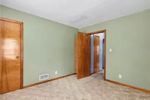 717 Columbia Ave, Akron, OH 44310 - Photo 17