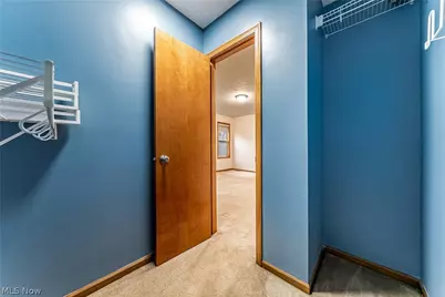 22461 Macbeth Avenue, Fairview Park, OH 44126 - Photo 17