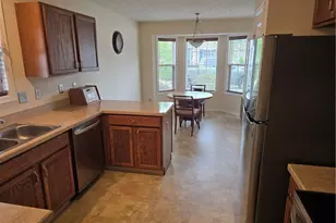 136 Haydens Arbor, Elyria, OH 44035 - Photo 3