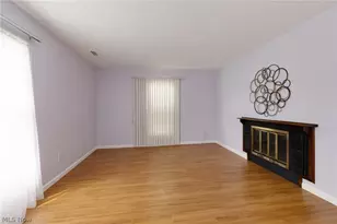 10362 Independence Dr, North Royalton, OH 44133 - Photo 5