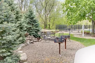 10362 Independence Dr, North Royalton, OH 44133 - Photo 25