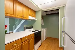 10362 Independence Dr, North Royalton, OH 44133 - Photo 11