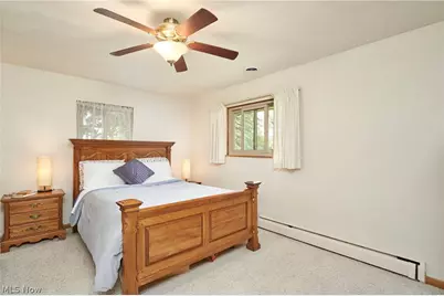 639 N Azalea Boulevard, Barberton, OH 44203 - Photo 9