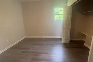 8706 Nevada Ave, Loveland, OH 44104 - Photo 11