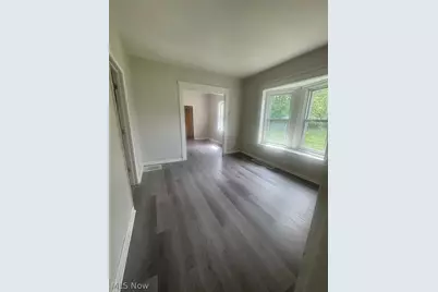 8706 Nevada Avenue, Loveland, OH 44104 - Photo 7