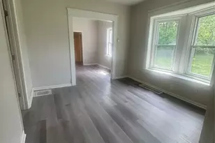 8706 Nevada Ave, Loveland, OH 44104 - Photo 7