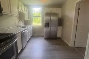 8706 Nevada Ave, Loveland, OH 44104 - Photo 15