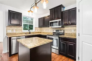 7679 Fiddler Court Cir NE, Canton, OH 44721 - Photo 13