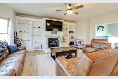 1467 Summer Wood Lane, Uniontown, OH 44685 - Photo 15